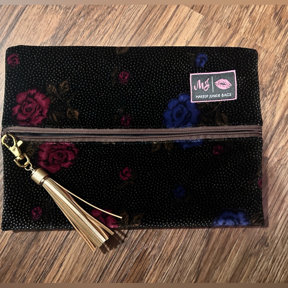 MJ Makeup Junkie Bag